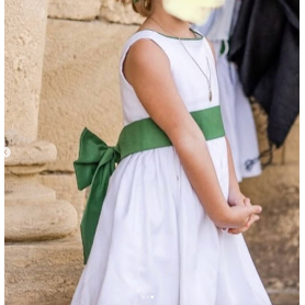 Ce dos danseuse dévoile de jolies peaux dorées: ce magnifique cortège a été réalisé par @mysmillefeuilledesoie 2