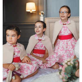 Patron de cape de cortège, mixte, pour garçon d'honneur ou demoiselle d'honneur. 2