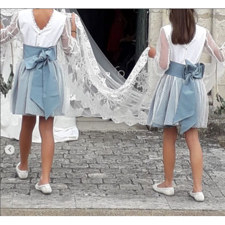Ciboulette - Robe dos V et manches trois-quart