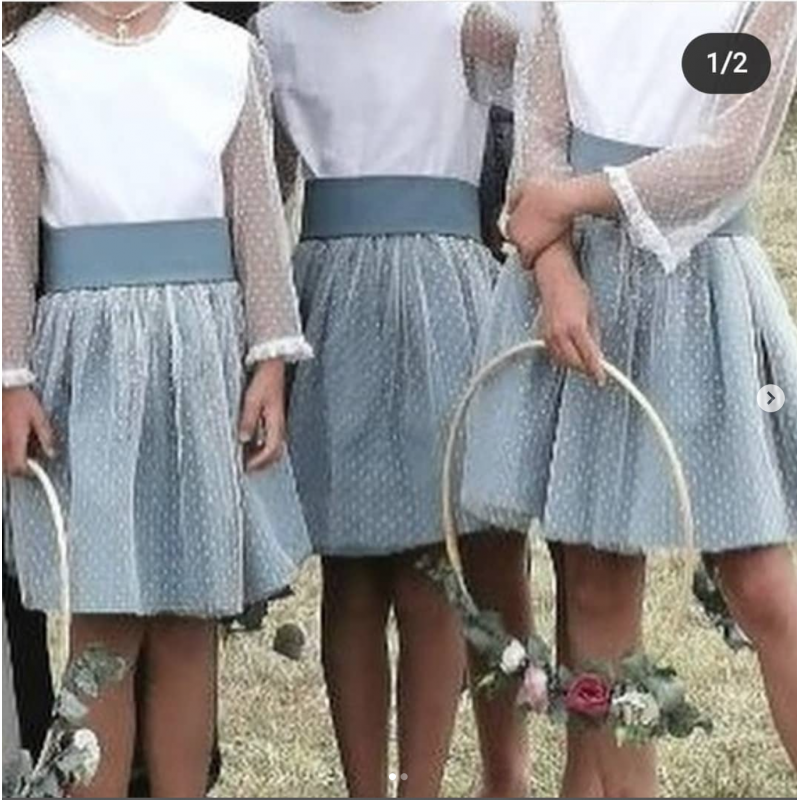 Ciboulette - Robe dos V et manches trois-quart