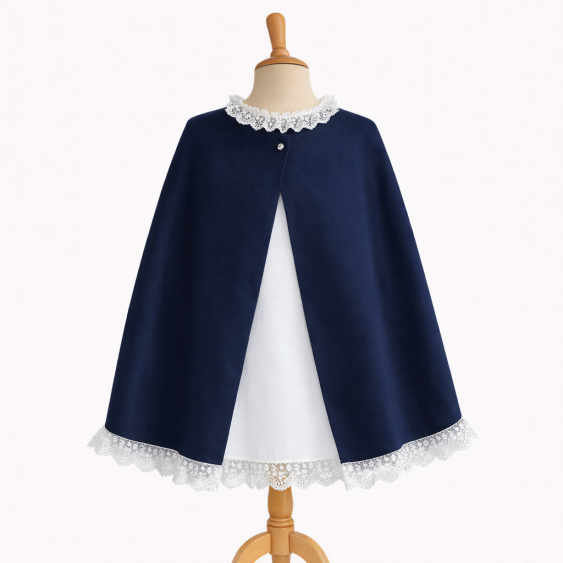 Cape volantée Victoria à col Frou-Frou