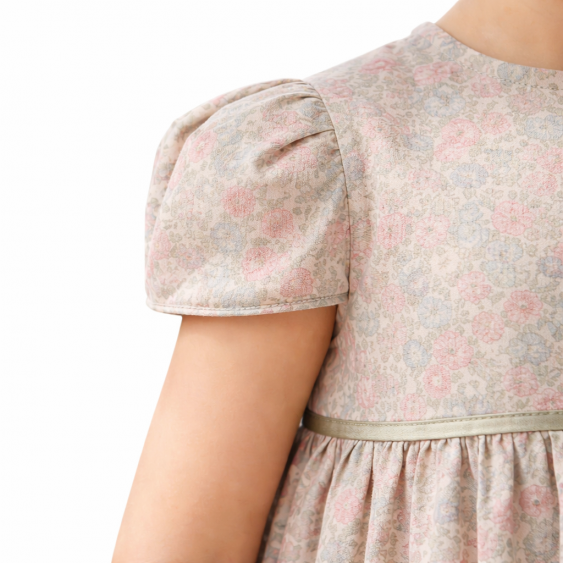 Manches E à plis plats - Dauphin-Dauphine